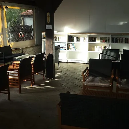 Camping Les Roches D'Agde *