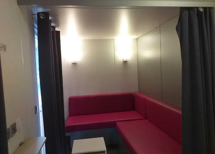 Les Roches D'agde Camping