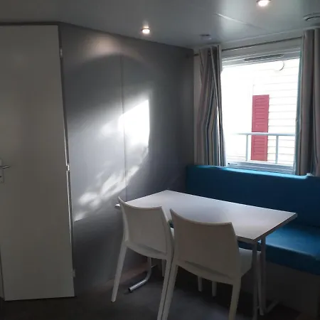 Les Roches D'agde Camping Le Grau-dʼAgde